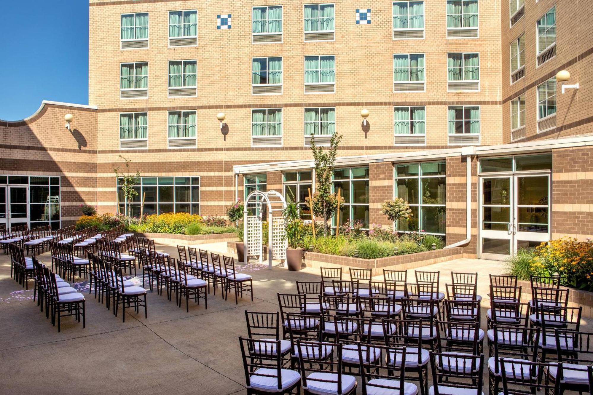 Sheraton Boston Needham Hotel Eksteriør bilde
